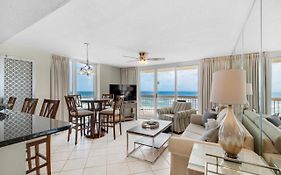 Pelican Beach Resort 801